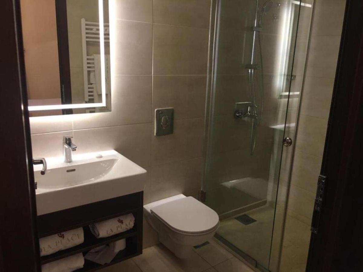 La Place Hotel Zahlé Buitenkant foto