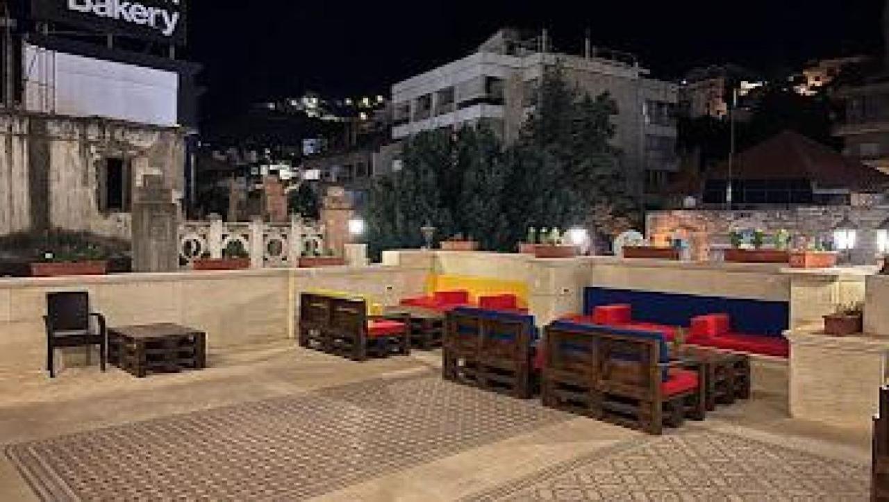 La Place Hotel Zahlé Buitenkant foto